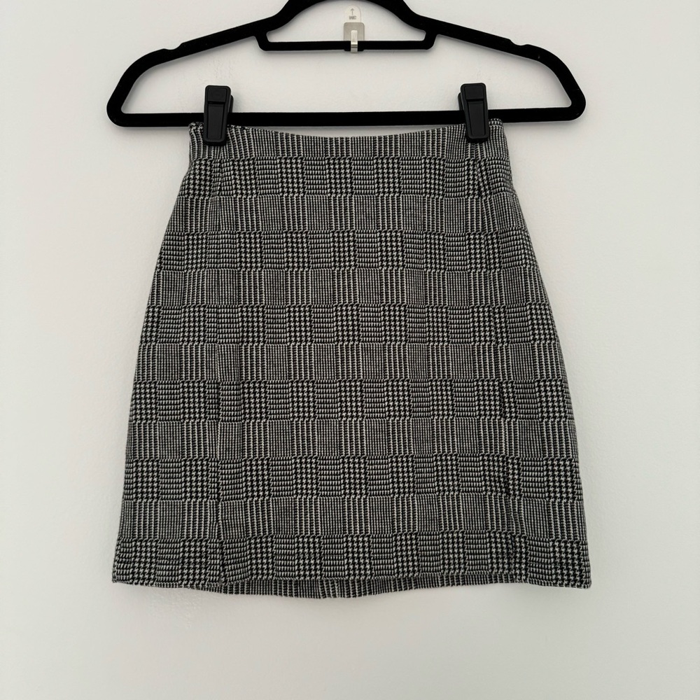Brandy Melville Black Plaid Cara Mini Skirt